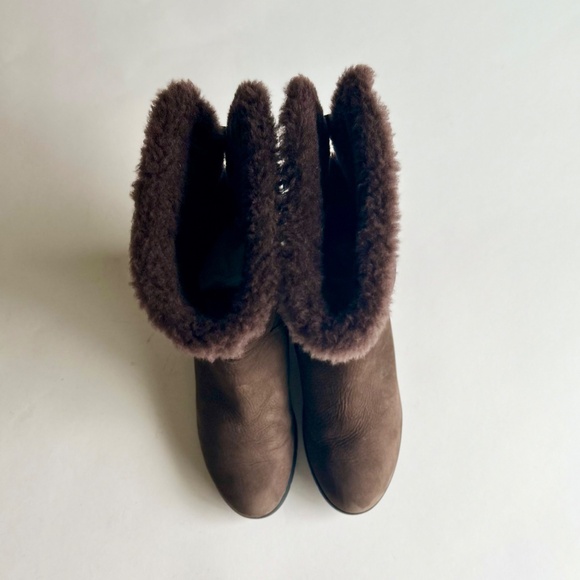 UGG Chocolate Brown Suede Genuine Leather Sheepskin Lining Mid Calf Boots size 8 - Picture 5 of 16